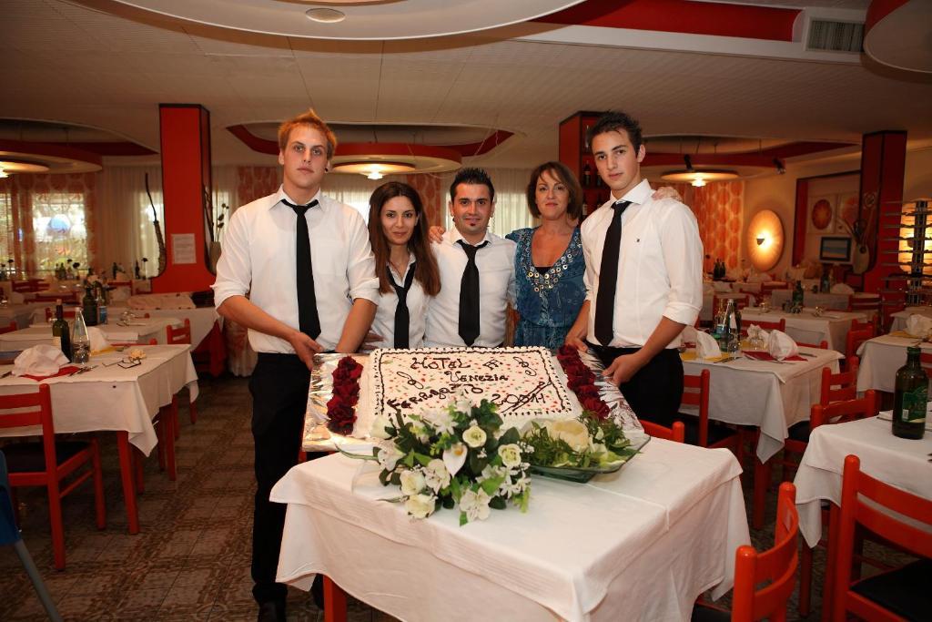 Hotel Venezia E La Villetta 리도 디 예솔로 외부 사진